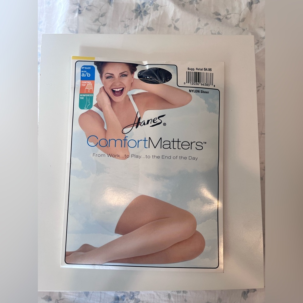 Hanes ComfortMatters Sheer Hosiery off black size a/b